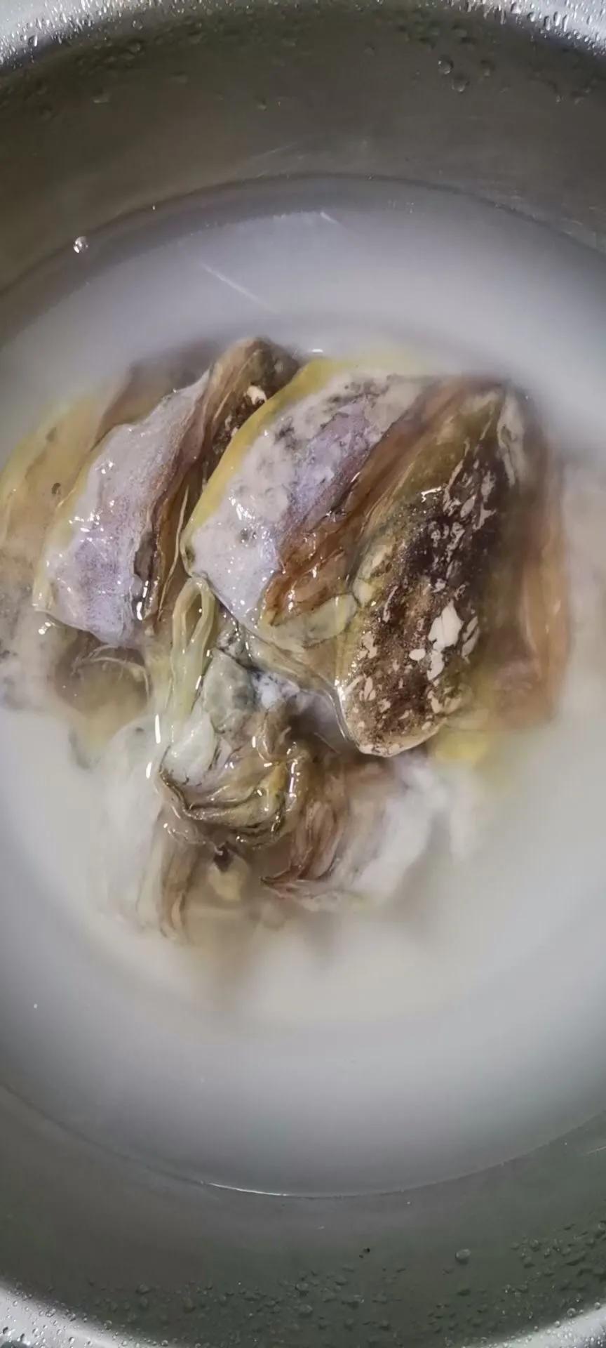 墨鱼干莲藕煲汤的做法大全,墨鱼干煲汤的做法大全家常