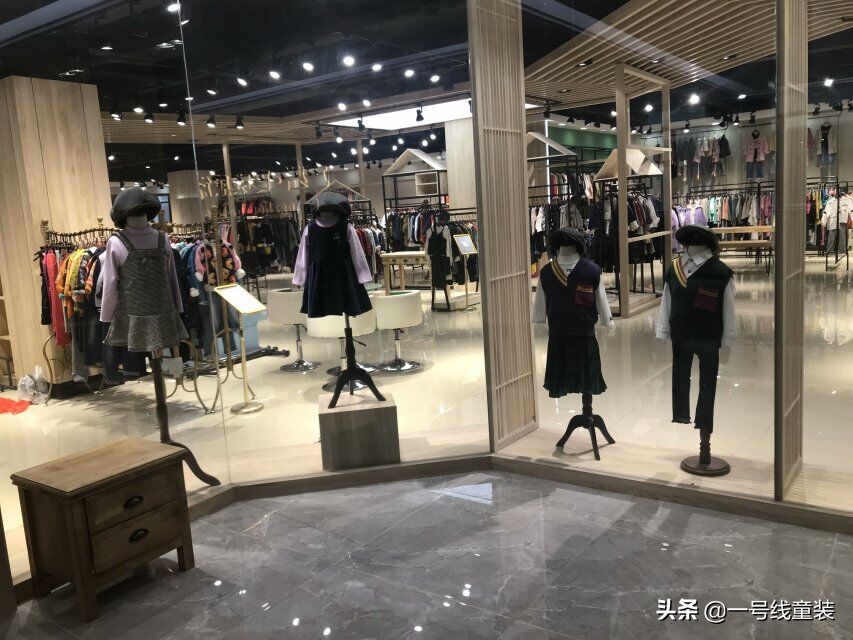 童装品牌折扣店怎么开,如何提高童装折扣店知名度