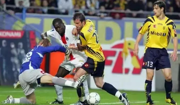 巴黎圣日耳曼让2球赢还是输,巴黎圣日耳曼巴萨翻盘