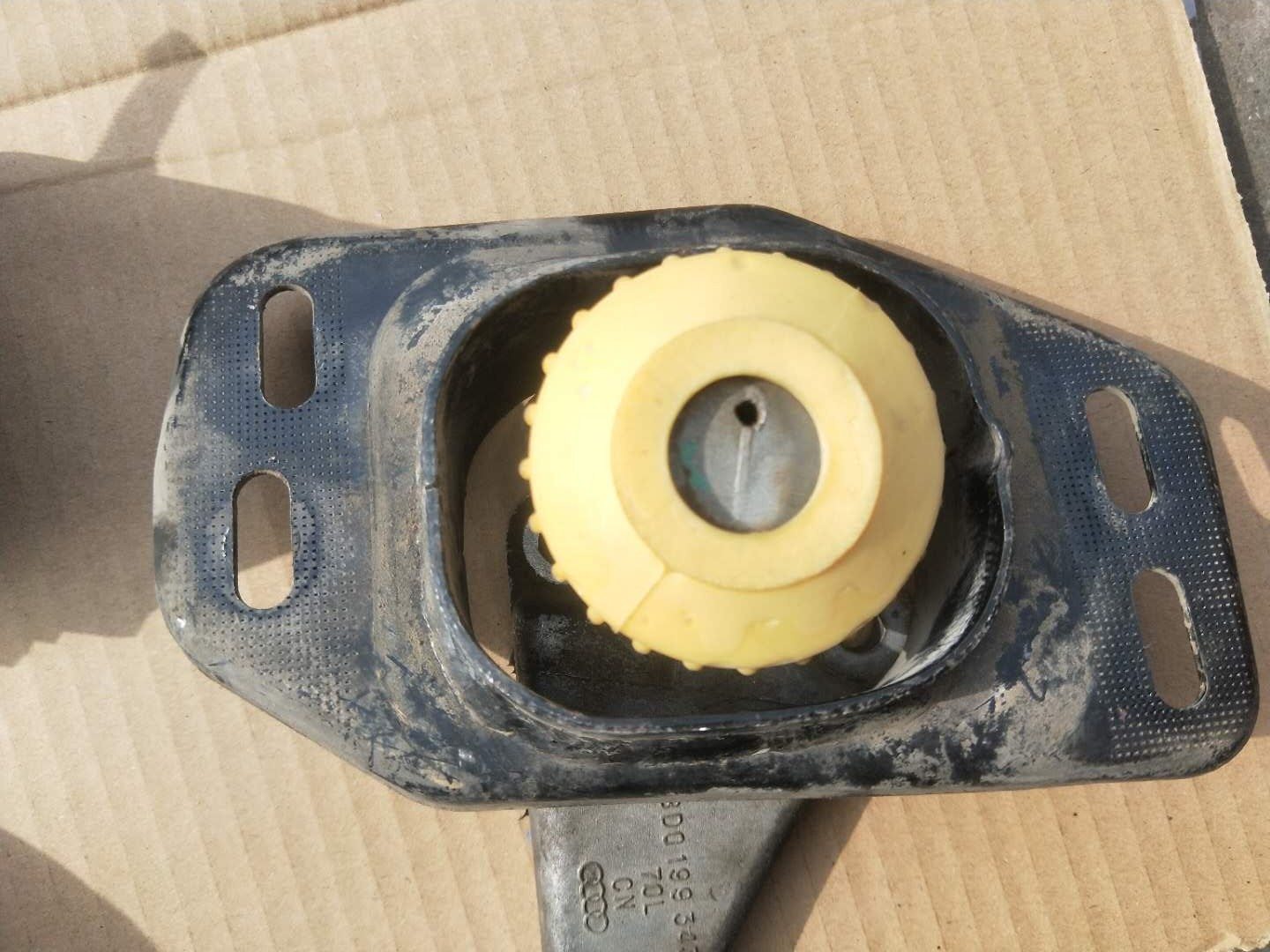 奥迪6缸2.8发动机通病,奥迪2.8v6发动机抖动缺缸