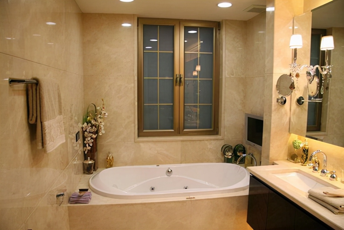 楼上卫生间管道漏水楼下处理绝招,卫生间管道漏水漏到楼下怎么处理