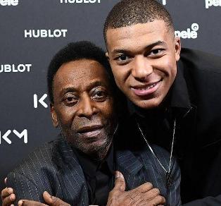 足坛最伟大的五位10号球星：梅西现役第一，马拉多纳历史第2