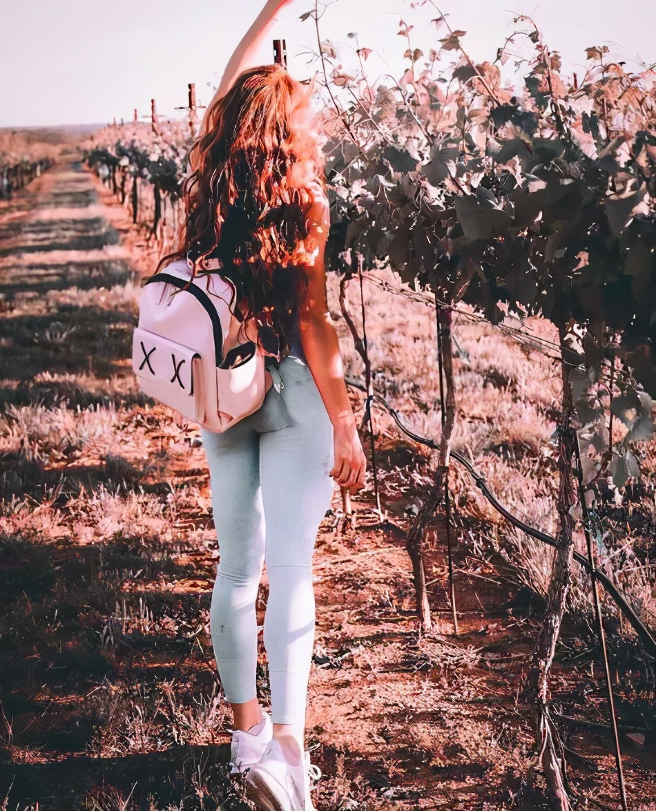 什么牌子的双肩包结实好看又实惠,推荐几款值得买的双肩包