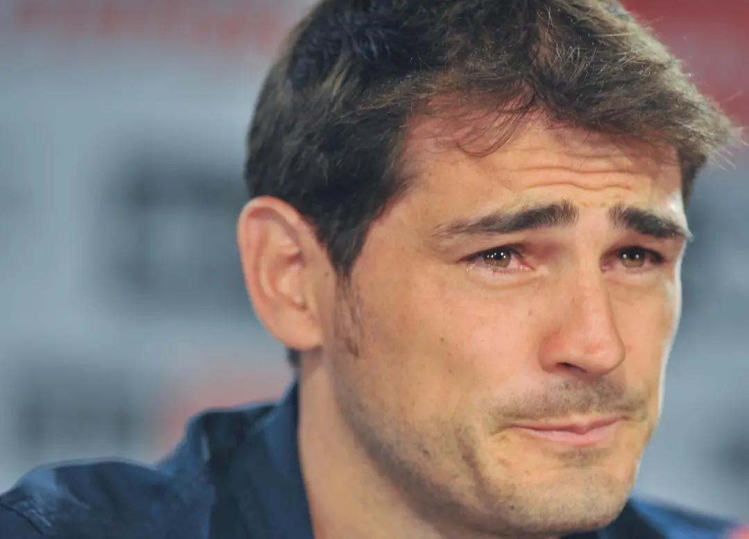 阻挡死神！39岁传奇门神退役真正原因揭晓：C罗梅西送上祝福