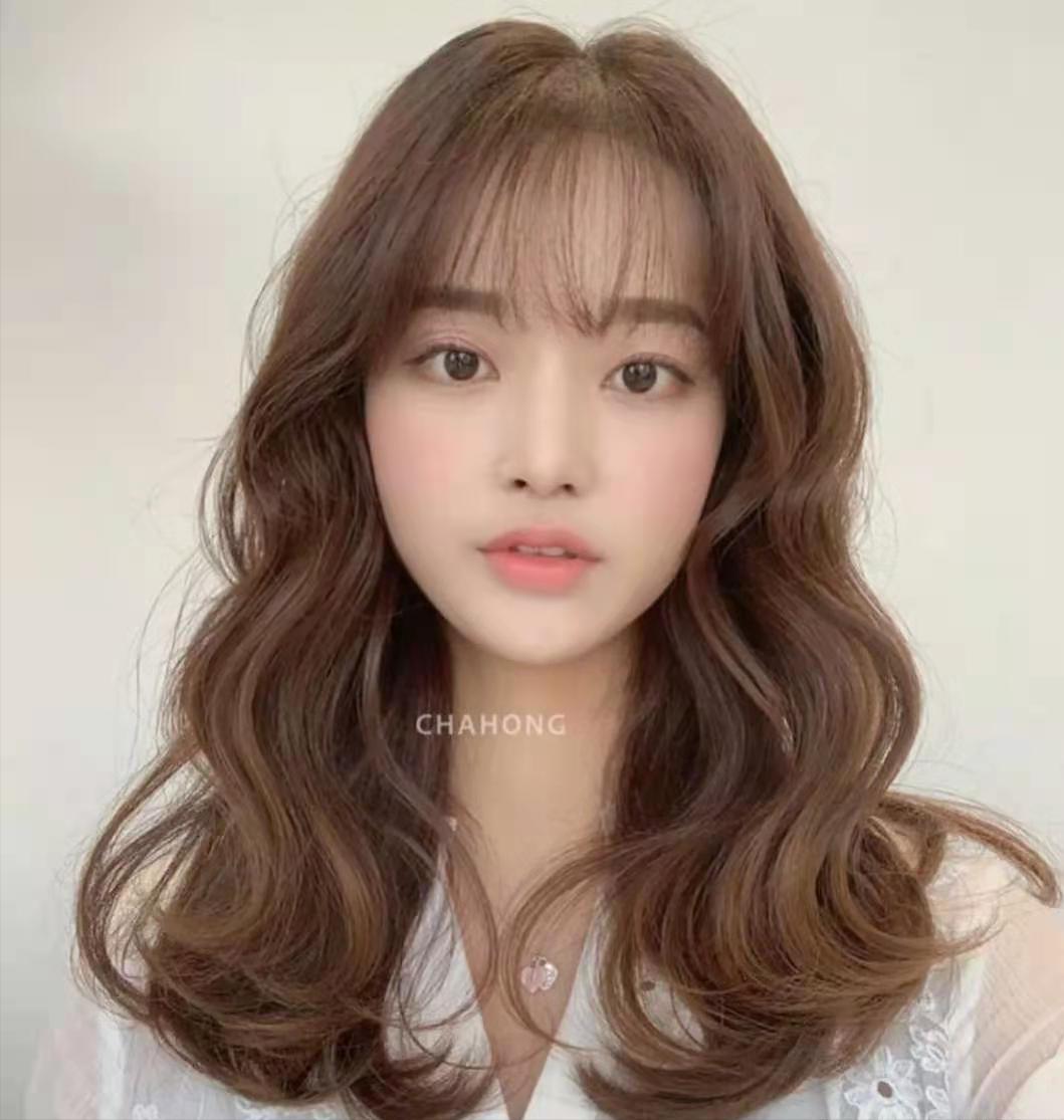 烫卷发适合涂什么,烫卷发用什么发油