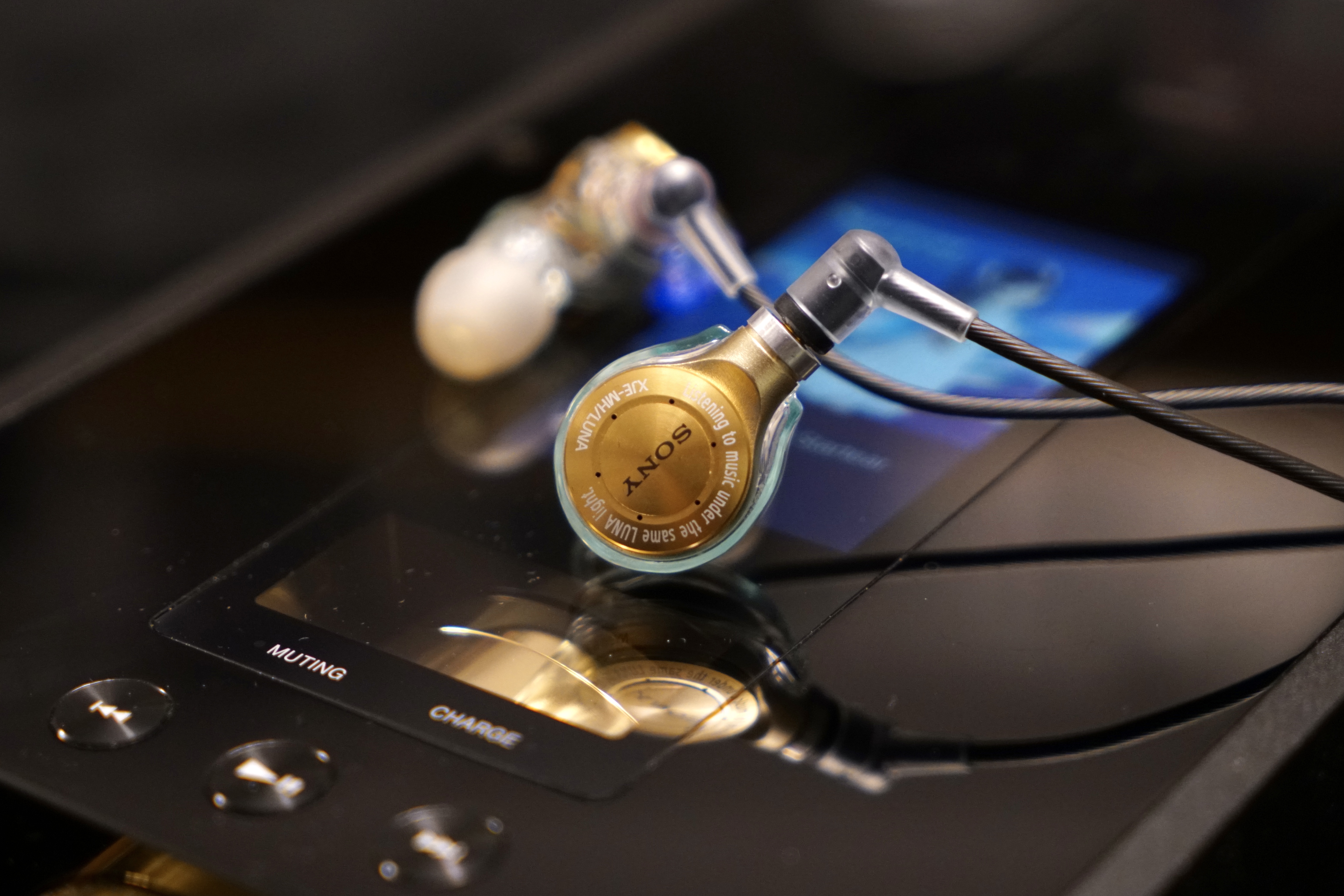 ACG神塞！？索尼春奈露娜justear限定版高端定制耳机