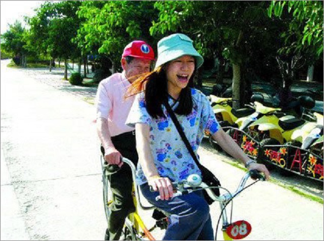 杨振宁与翁帆关系好吗,杨振宁为啥会爱上翁帆