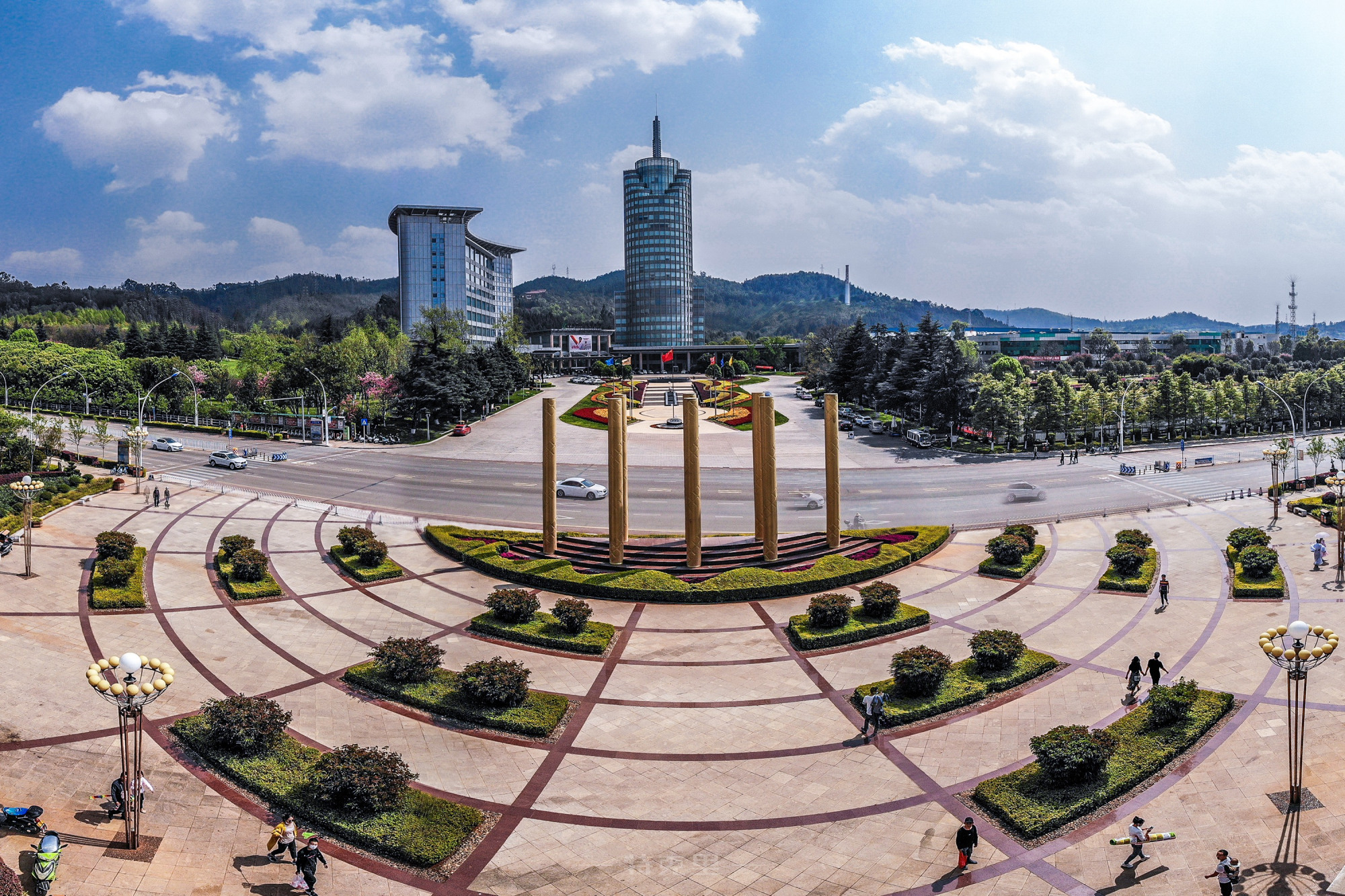 云南玉溪红塔山烟事博物馆拍摄地,云南一座山