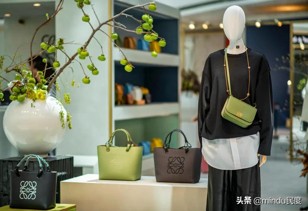 欧时力lv联名,欧时力lv联名款