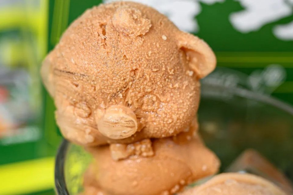 使徒行者同款冰室，现点现拉港奶，先抽盲盒才能喝