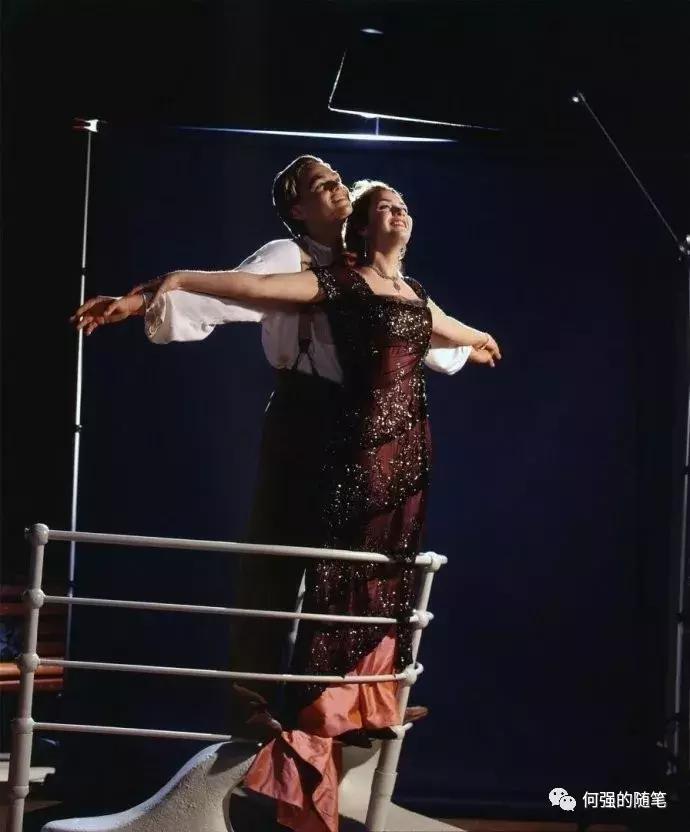 比利时布鲁塞尔吃什么,比利时布鲁塞尔国际会议