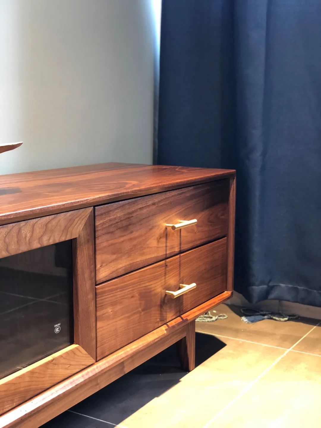 二十二年只做黑胡桃实木家具,140平全屋黑胡桃木实木家具多少钱