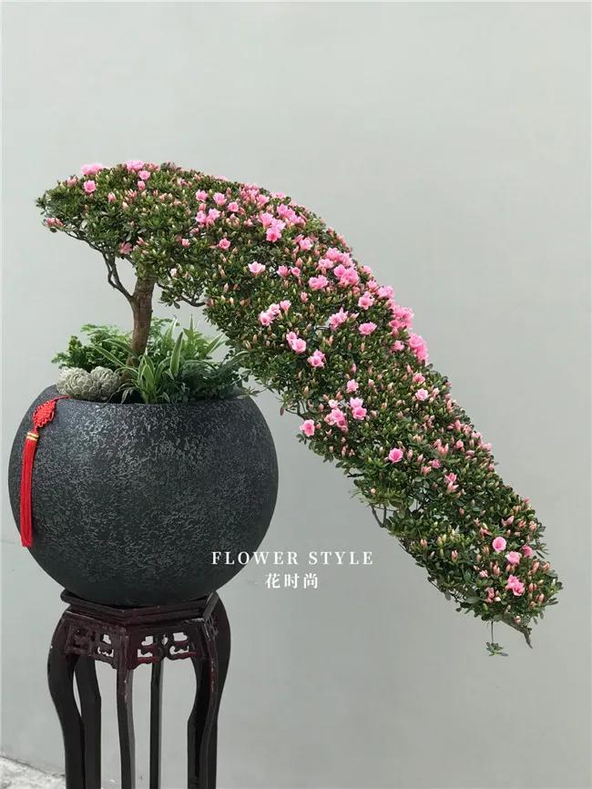 这家不足50㎡的花店，年营业额竟达300多万，被称“花痴”的他是怎么做到的？