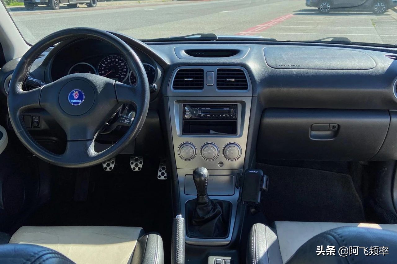 萨博被收购了么,萨博9-2X车型