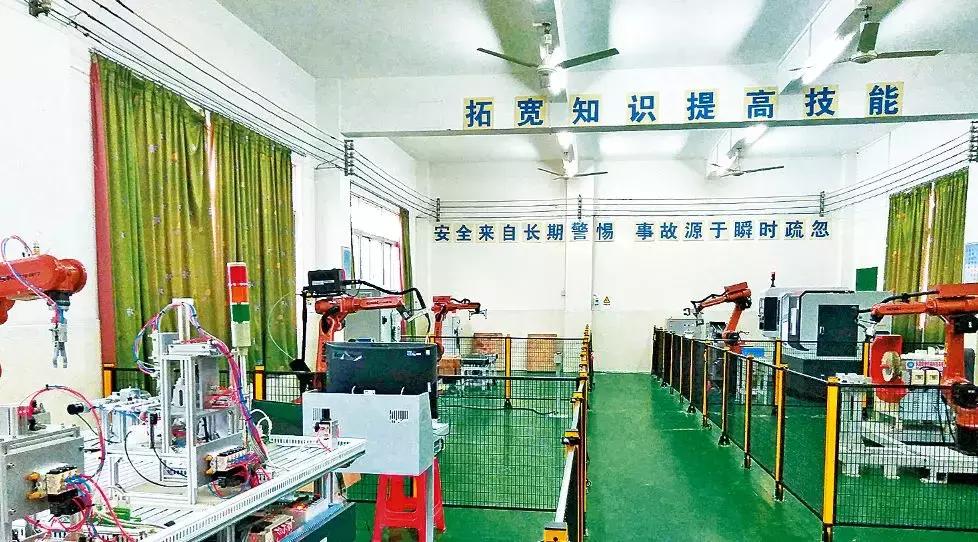 郁南县职业中专,郁南职校