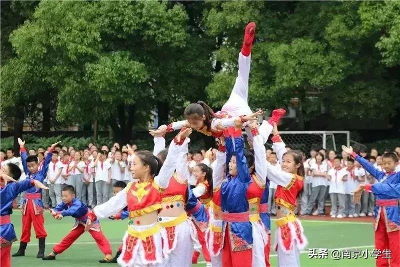 卓雅小学足球比赛,白云区第五届中小学生足球联赛