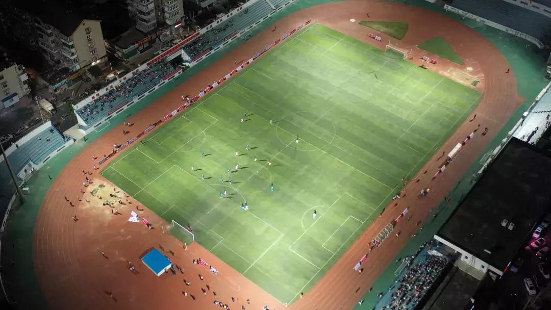 烟台农商银行演出,烟台足协杯线下观赛