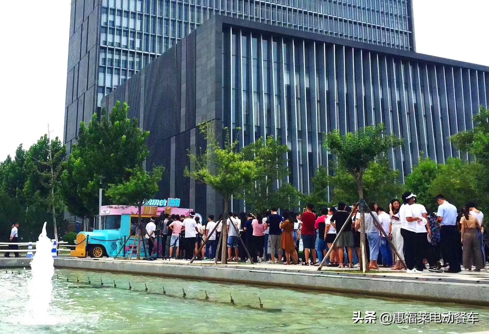 多功能小吃车靠谱么,惠福莱餐车厂家供应小吃车多功能