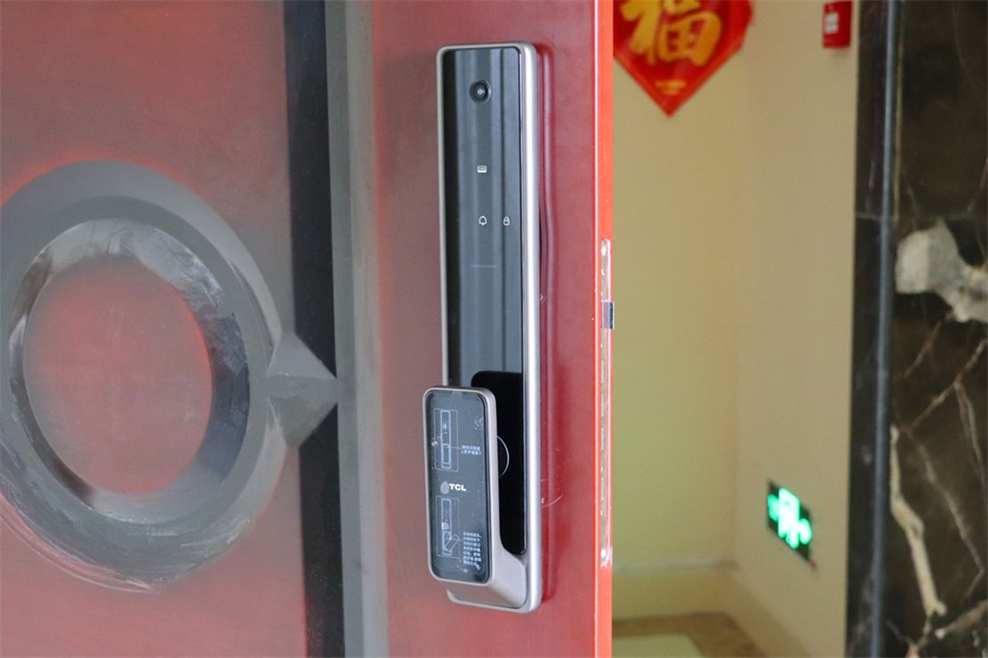 tcl智能门锁k7j怎么使用,tclk7j智能门锁如何调整锁舌