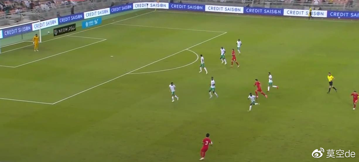 复盘国足2-3沙特，中国足球依然得靠“巴西族”