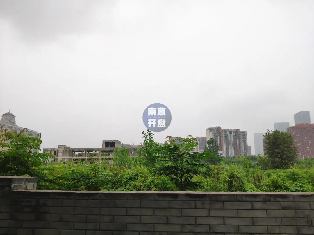 一个空置20年的烂尾楼接盘的手续,20年未能交付的烂尾楼