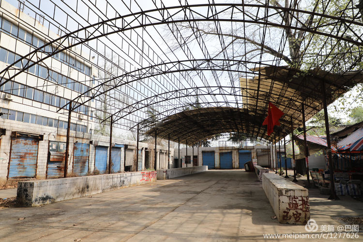 曾经的新安小香港,今日物是人非,探访洛阳水泥厂工人村