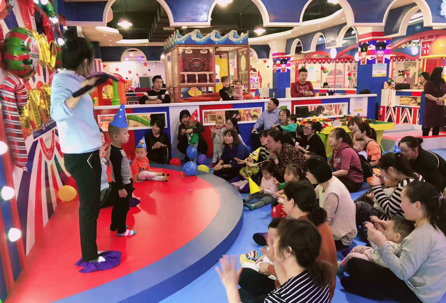 淘气堡儿童乐园投资多少钱,商场里投资儿童乐园项目