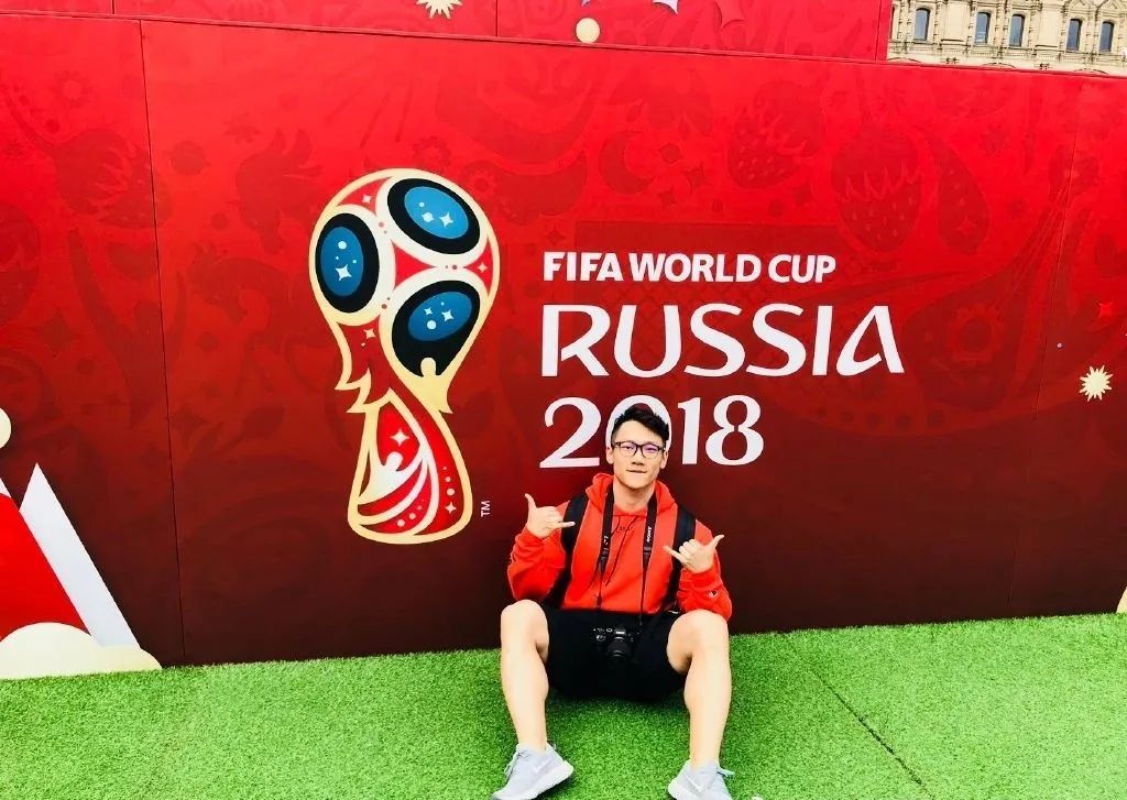 从白斩鸡到8块腹肌金刚身,从八块腹肌到一块肥肉