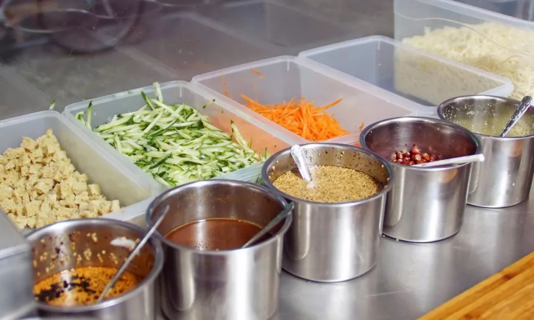 新店和老店相比的优劣势,新店对比老店的生意