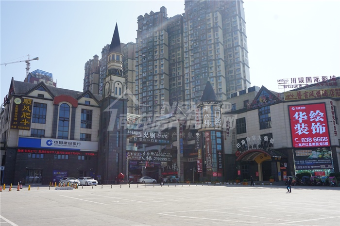 南充宝信法拉利广场公寓68平户型,宝信法拉利广场租房