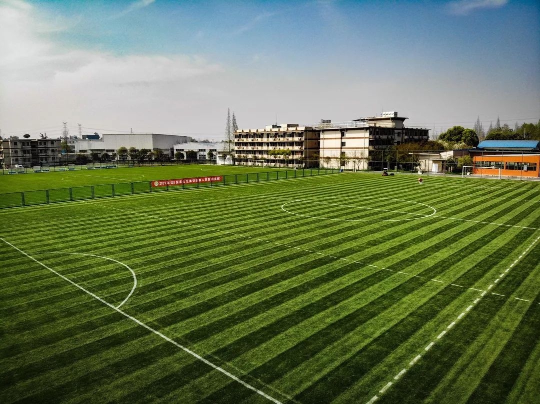 2019熊猫夏令营活动参与,2020全国青少年足球夏令营直播