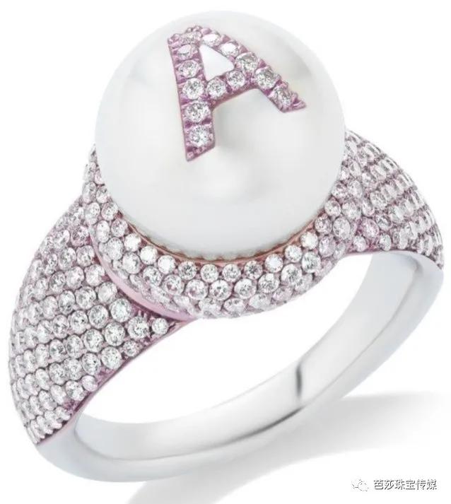 权志龙jennie恋情是不是真的,权志龙jennie穿搭