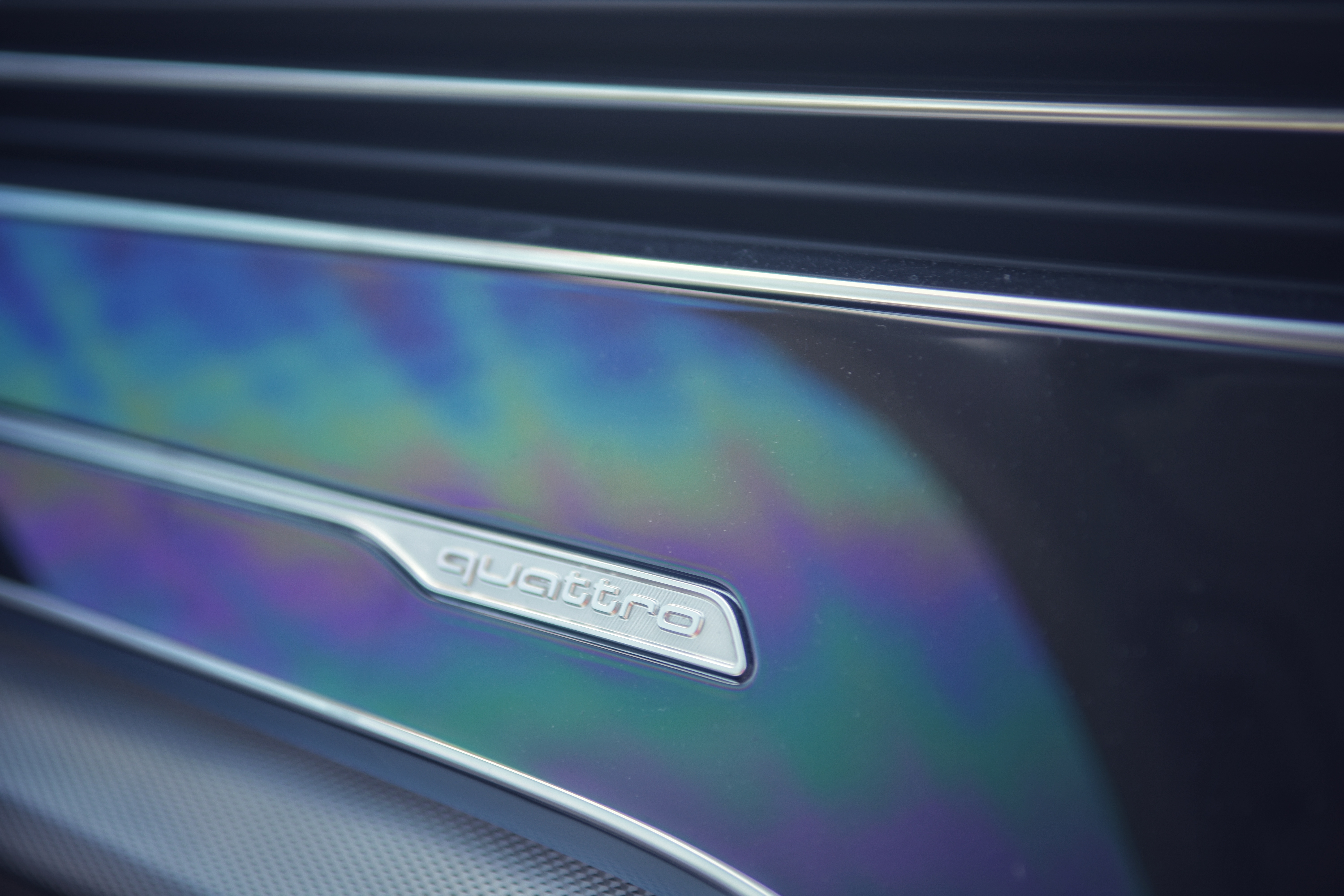 奥迪q8名场面,奥迪q855tfsi价格多少钱