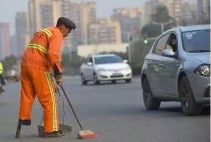 香港最低工资和内地最低工资,上海最低工资和台湾最低工资比
