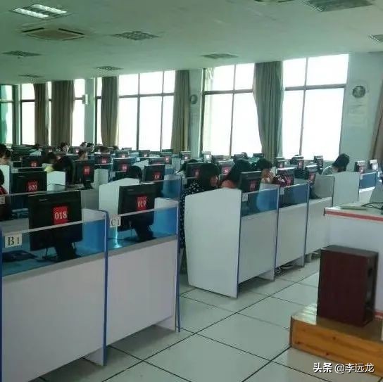 我的母校吉首大学外国语学院