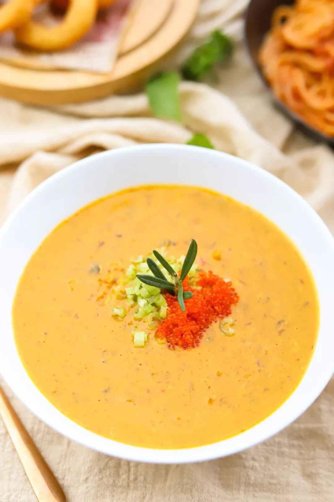 带妹子打5折!厦门点评TOP1的「仙女饭店」上新,6人只花100+