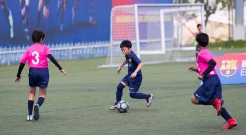 董路足球小将留洋西班牙,孩子们去西班牙留洋
