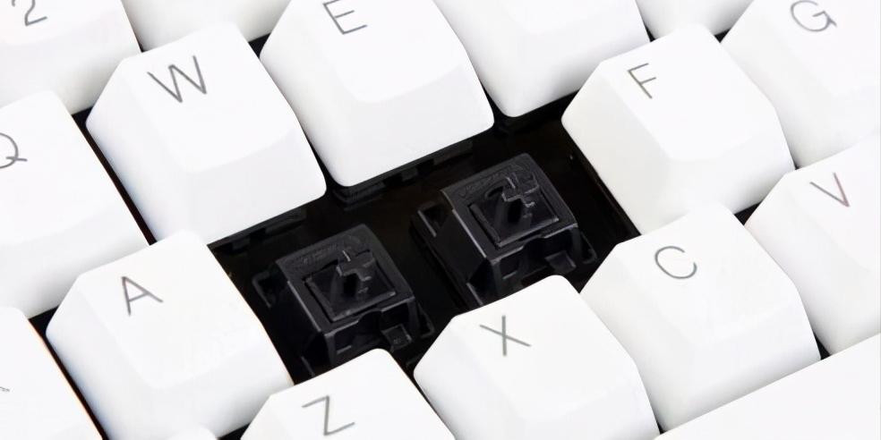 电脑开机后总是重复输入键盘上的一个键怎么办？富德无线教你解决