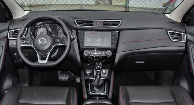 15万用车感受,15年日产逍客用车感悟