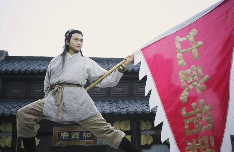 94版射雕英雄传黄蓉独斗七大高手,射雕94版黄蓉解开江南七怪死因