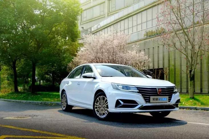 十万以内性价比高的车怎么选,十万级家轿买哪个