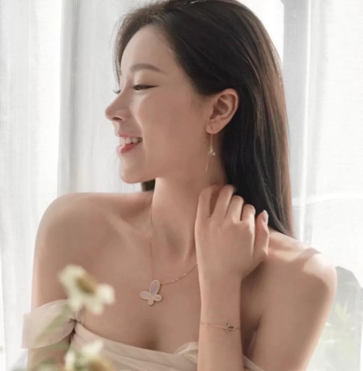 纯金卡地亚梵克雅宝,卡地亚手镯18k金为什么这么贵