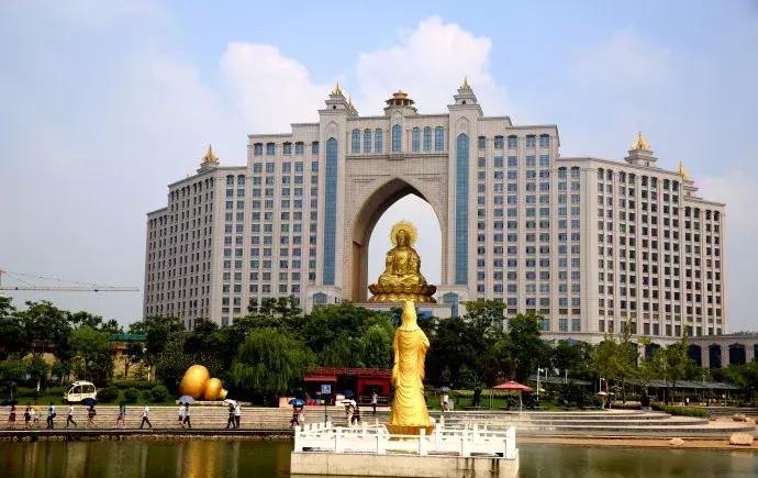 重庆来福士世界十大好看建筑,和重庆来福士相似的建筑