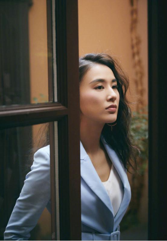 黄圣依图片高清大图,黄圣依近照遭曝光