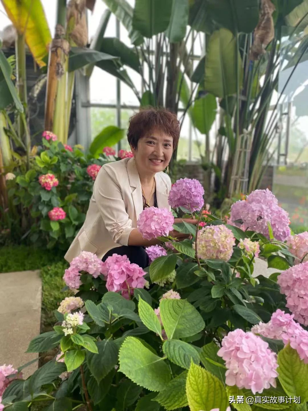 老年人提眉去眼袋,老年人美容祛斑去哪里