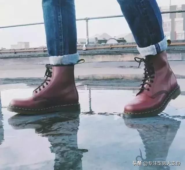 适合年轻人穿男靴,男生轻熟男靴