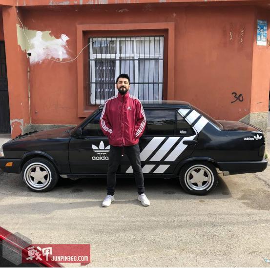 俄罗斯街头异国风情,俄罗斯人喜欢三叶草