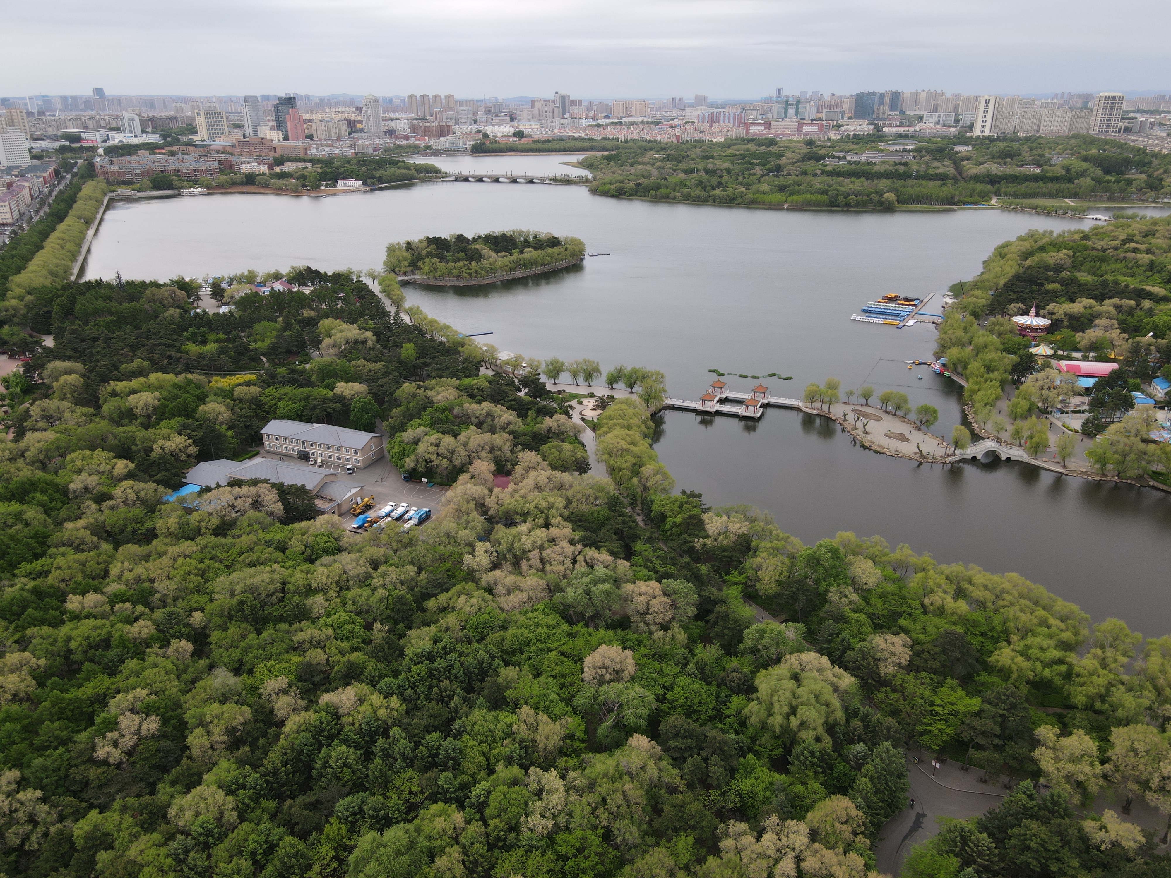 大疆御mavicair2航拍大图,实拍大疆御mavicair2航拍无人机