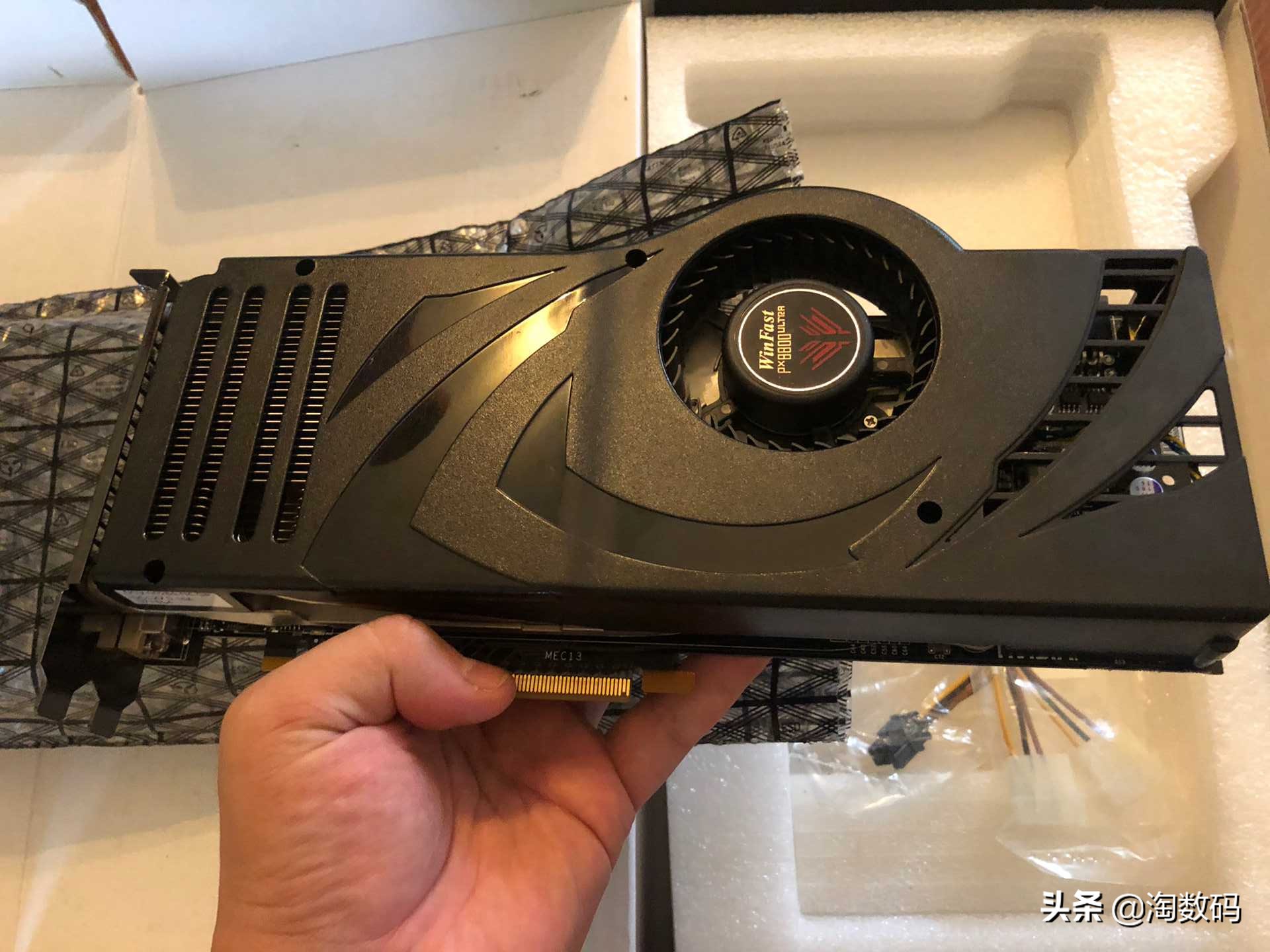 能认识这几张显卡的,都是至少20年数码PC经验的骨灰级大神