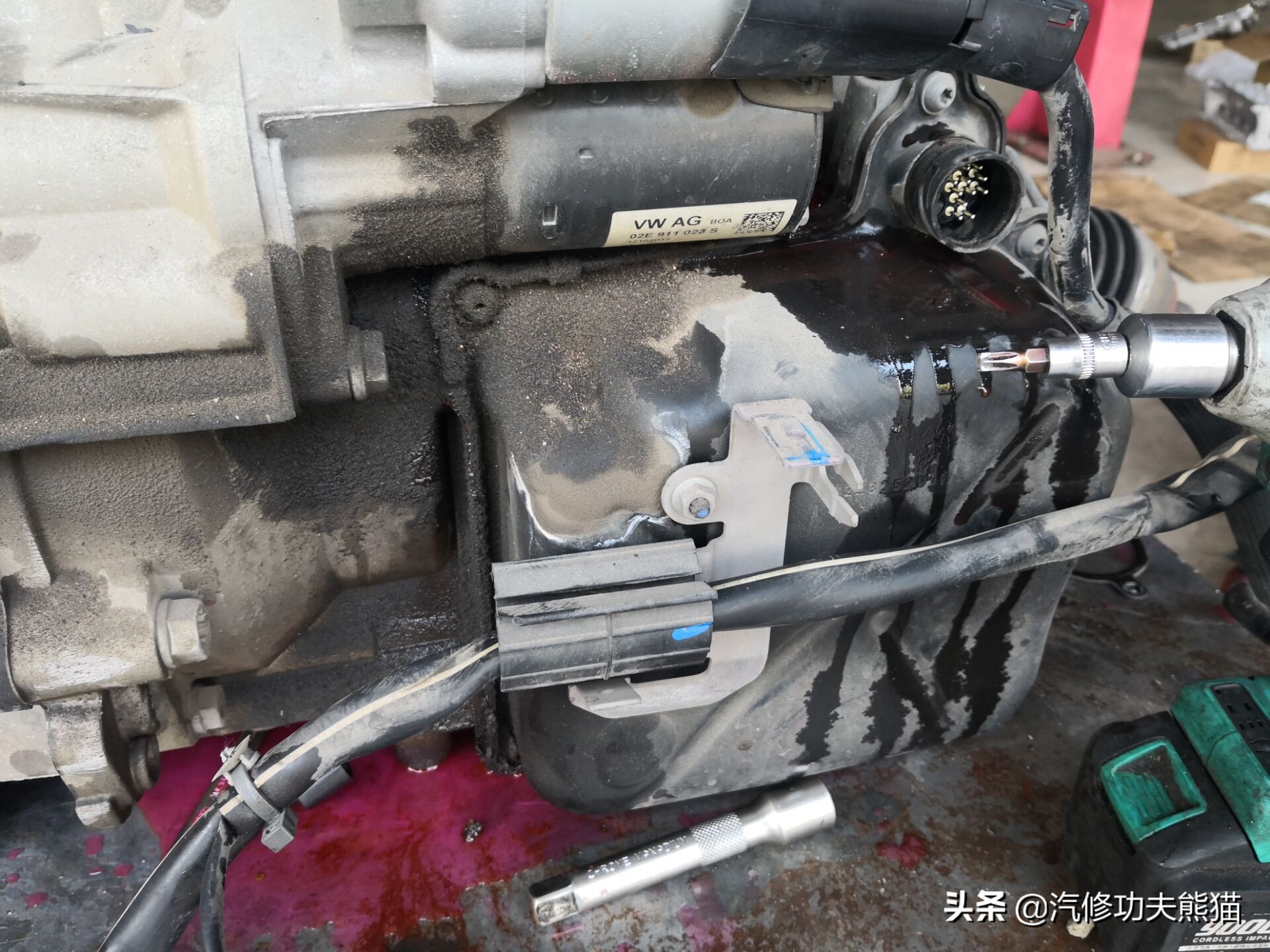 大众夏朗烧机油用什么燃油宝,2012款夏朗2.0t烧机油怎么处理